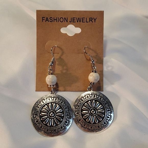 Metal Antique Aztec Ivory Stone Earrings - Picture 1 of 2